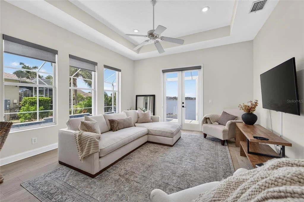 Photo of 429 MANNS HARBOR DRIVE
