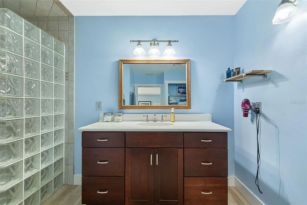 Photo of 62 BAYSIDE DRIVE