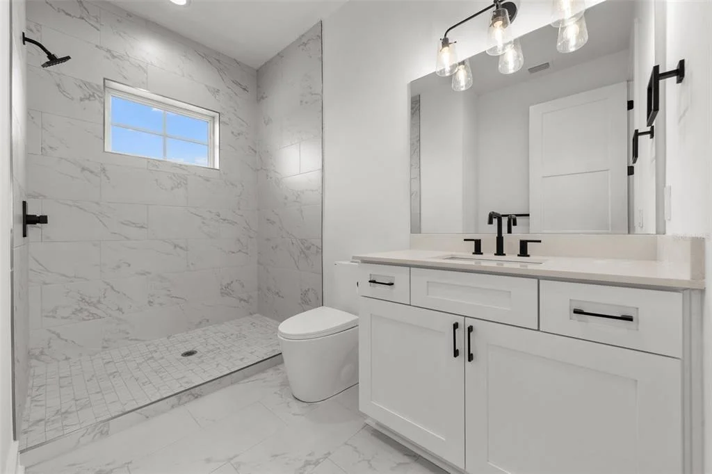 Photo of 597 BUTTONWOOD DRIVE