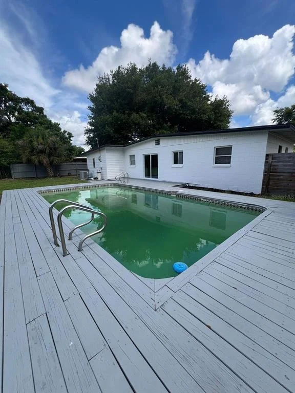 Photo of 1221 CYPRESS LANE