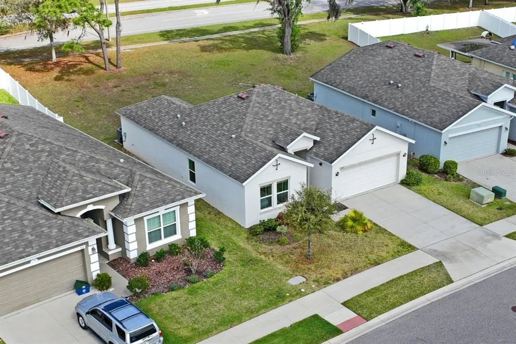 Photo of 571 OLD WINDSOR WAY