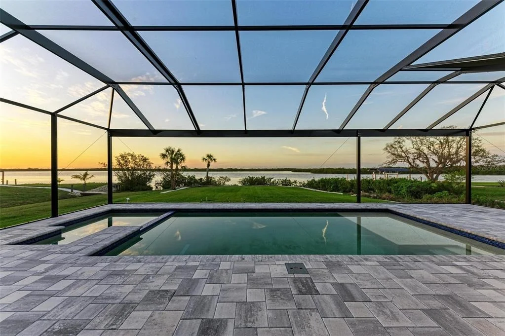Photo of 6100 RIVERSIDE DRIVE