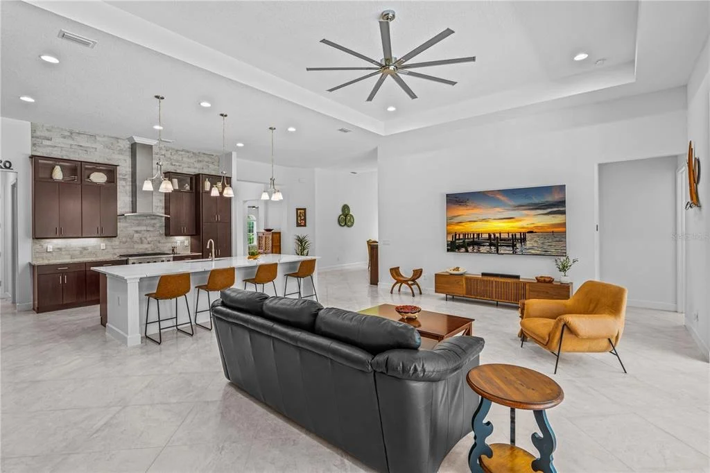 Photo of 214 ASHWOOD COURT