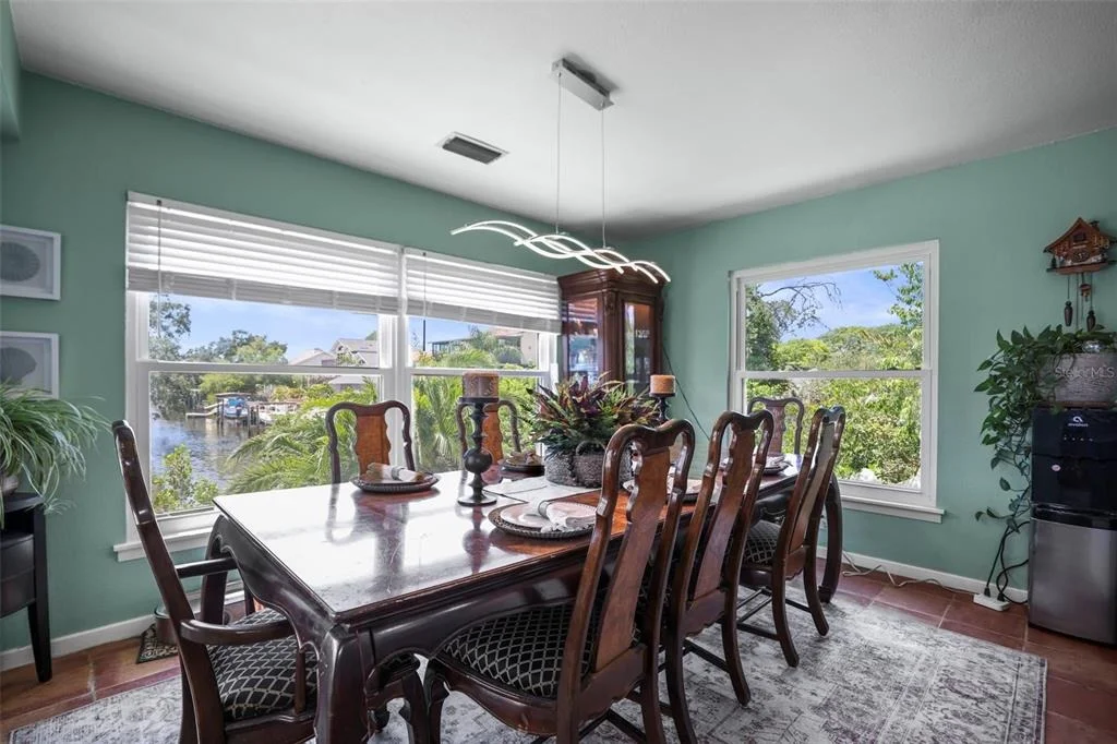Photo of 4966 ROBIN TRAIL