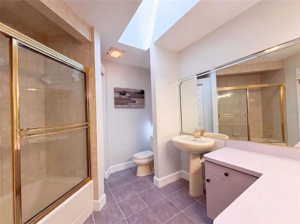 Photo of 4335 SE 8TH STREET