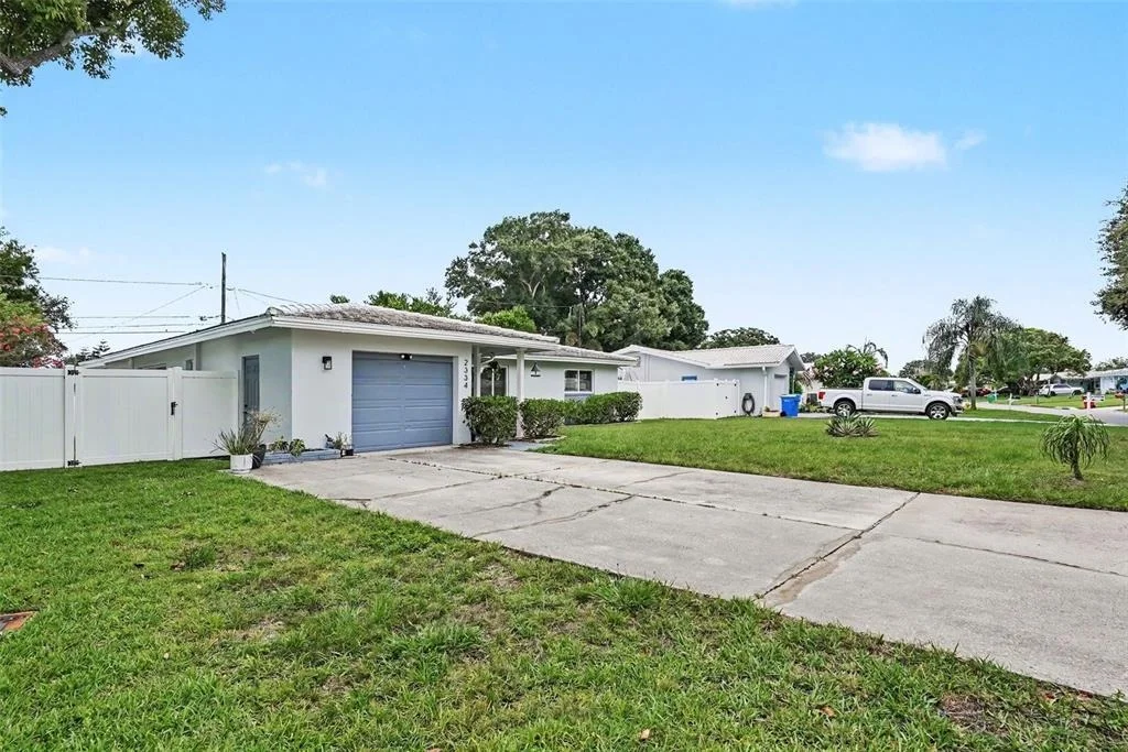 Photo of 2334 TUDOR LANE