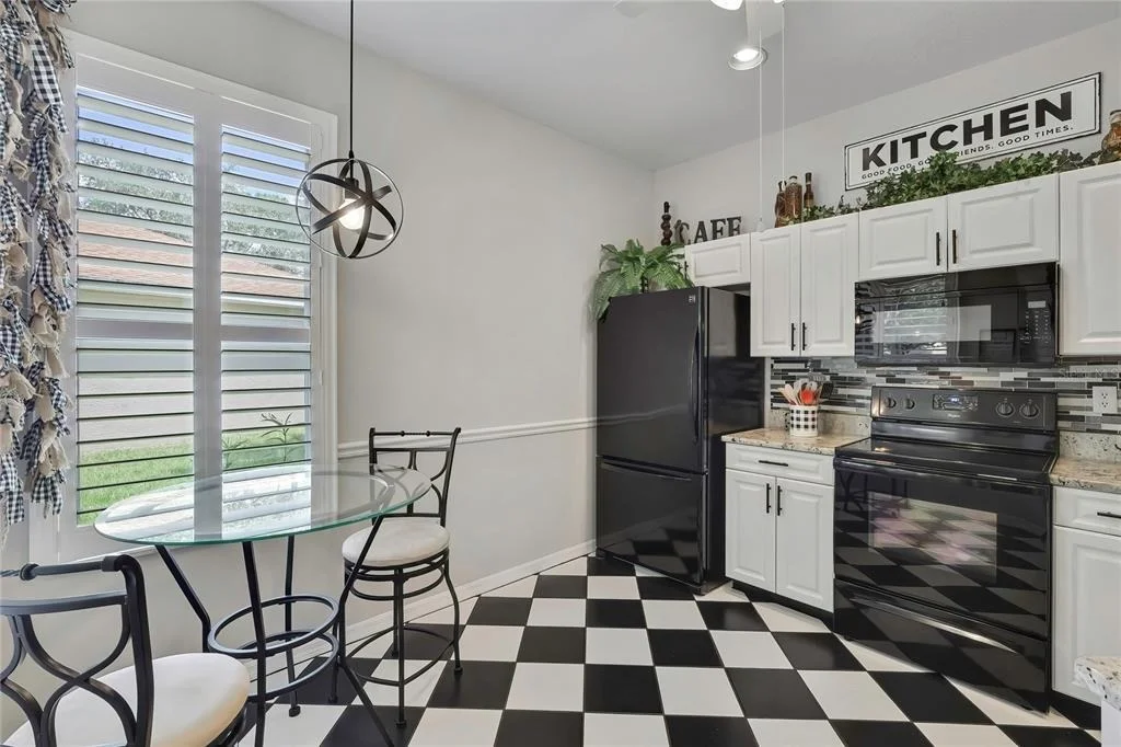 Photo of 15036 SILVERSMITH CIRCLE
