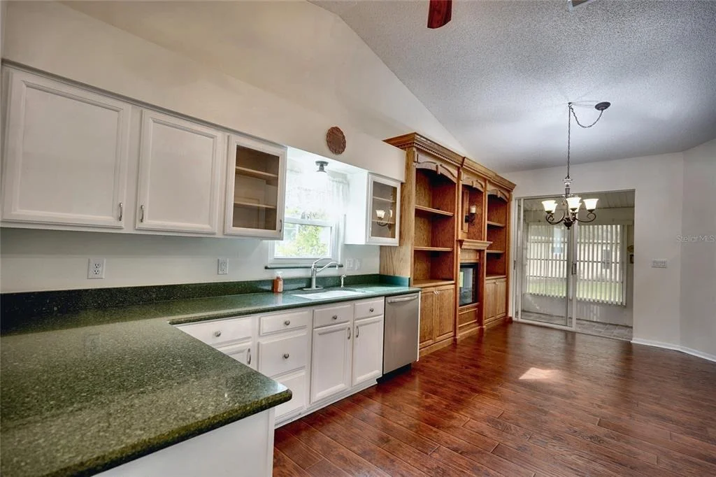 Photo of 25735 GLEN EAGLE DRIVE