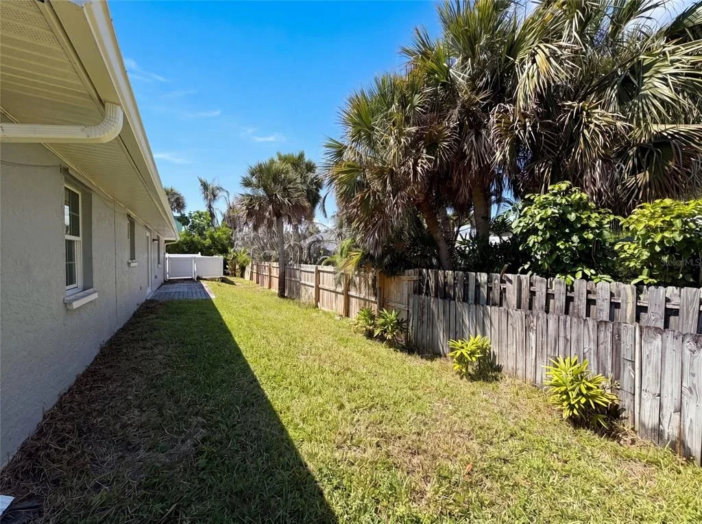 Photo of 7820 HIGHWAY A1A