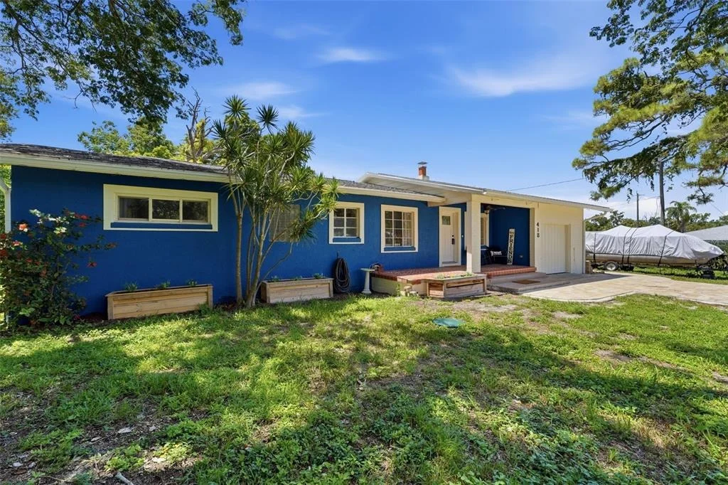 Photo of 418 EDWARDS DRIVE