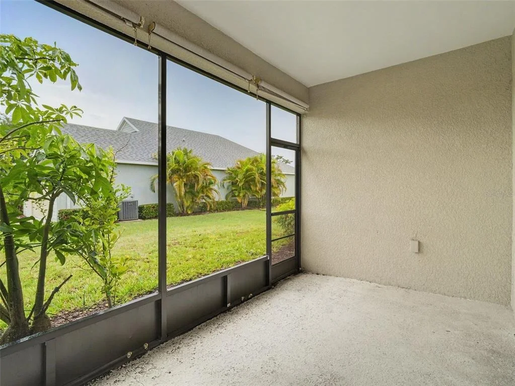 Photo of 7521 RIDGELAKE CIRCLE