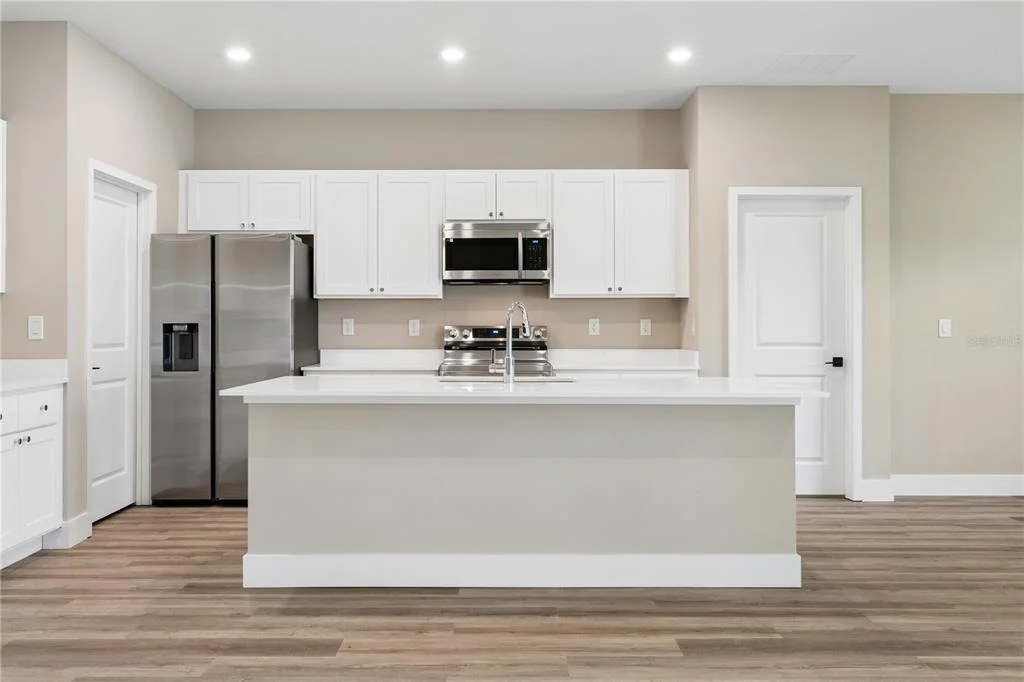 Photo of 8 ROLLING SANDS DRIVE
