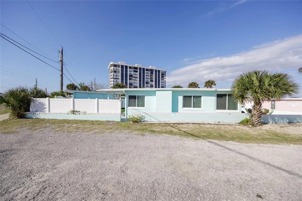 Photo of 7 NEPTUNE PARK DR.