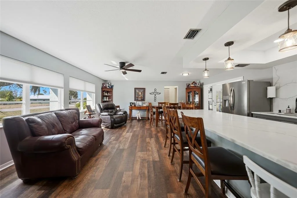 Photo of 405 RIDGECREST DRIVE