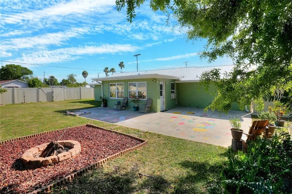 Photo of 6108 FAIRWAY BOULEVARD