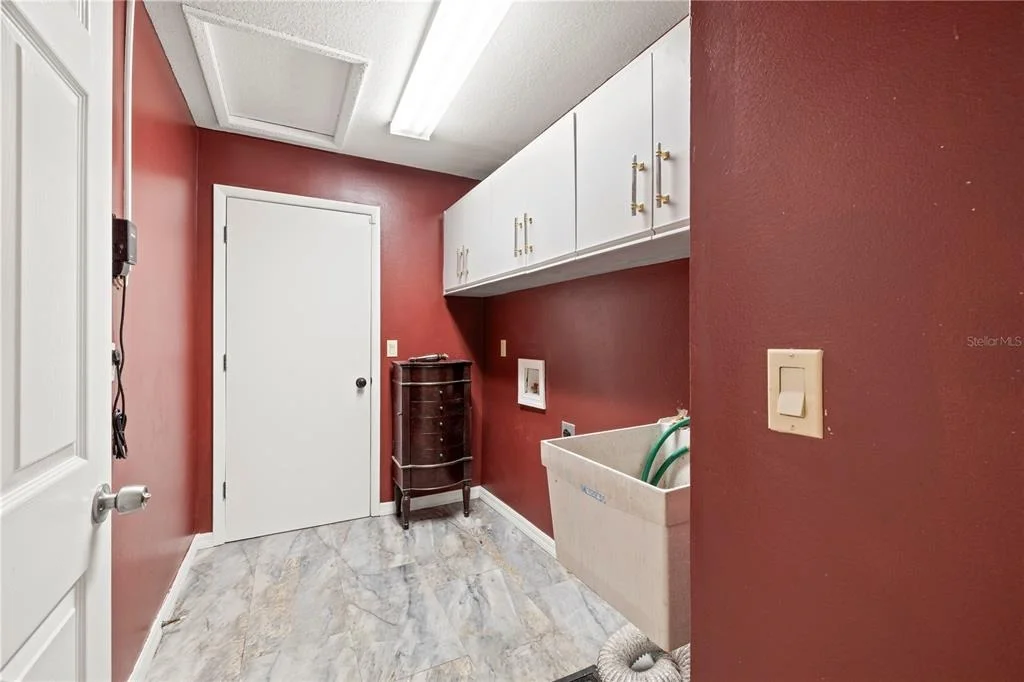 Photo of 14947 LAKE FOREST DRIVE