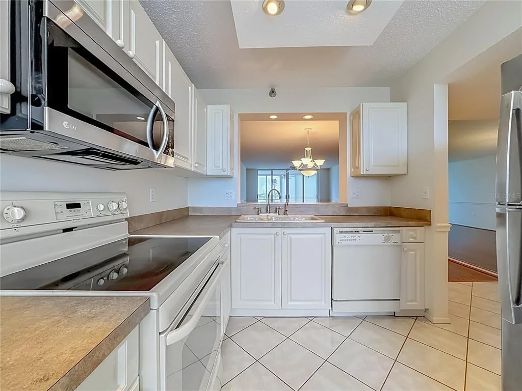 Photo of Unit 607 at 3740 PINEBROOK CIRCLE