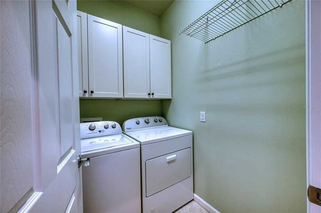 Photo of 17044 KENTON TERRACE
