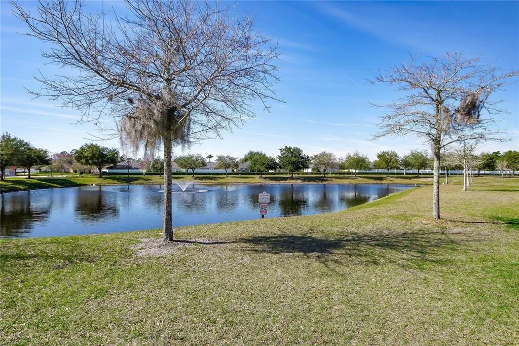 Photo of 332 WOODED CROSSING CIRCLE