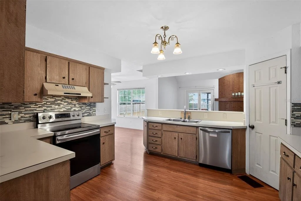 Photo of 4553 SE 14TH STREET