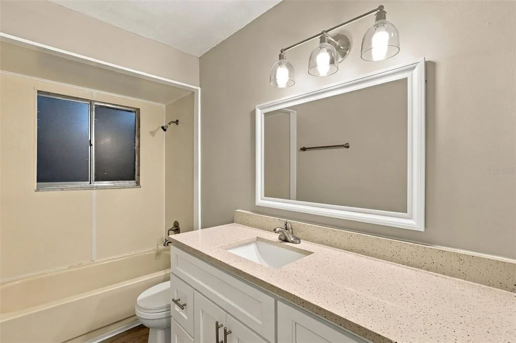 Photo of 5757 DEVON STREET