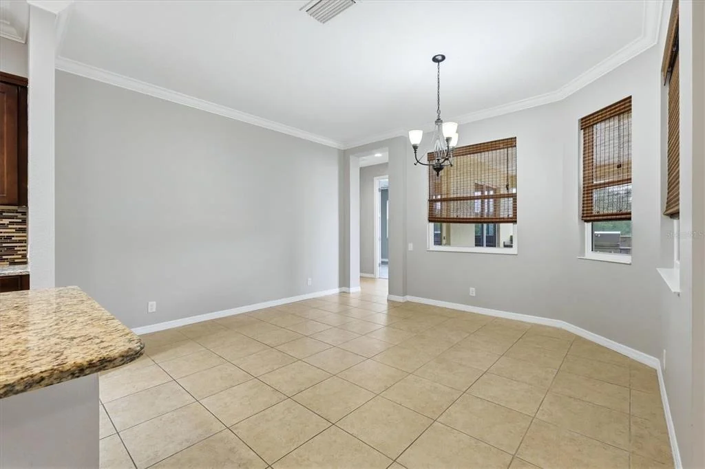 Photo of 640 HONEYFLOWER LOOP