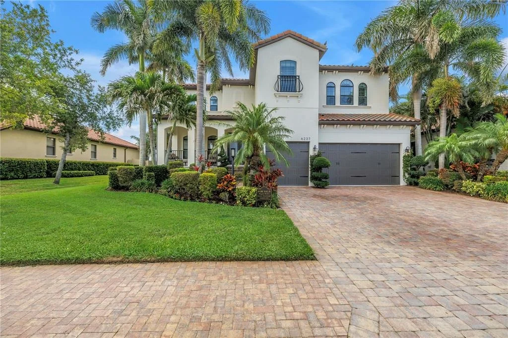 Photo of 6237 SIGNATURE POINTE LANE