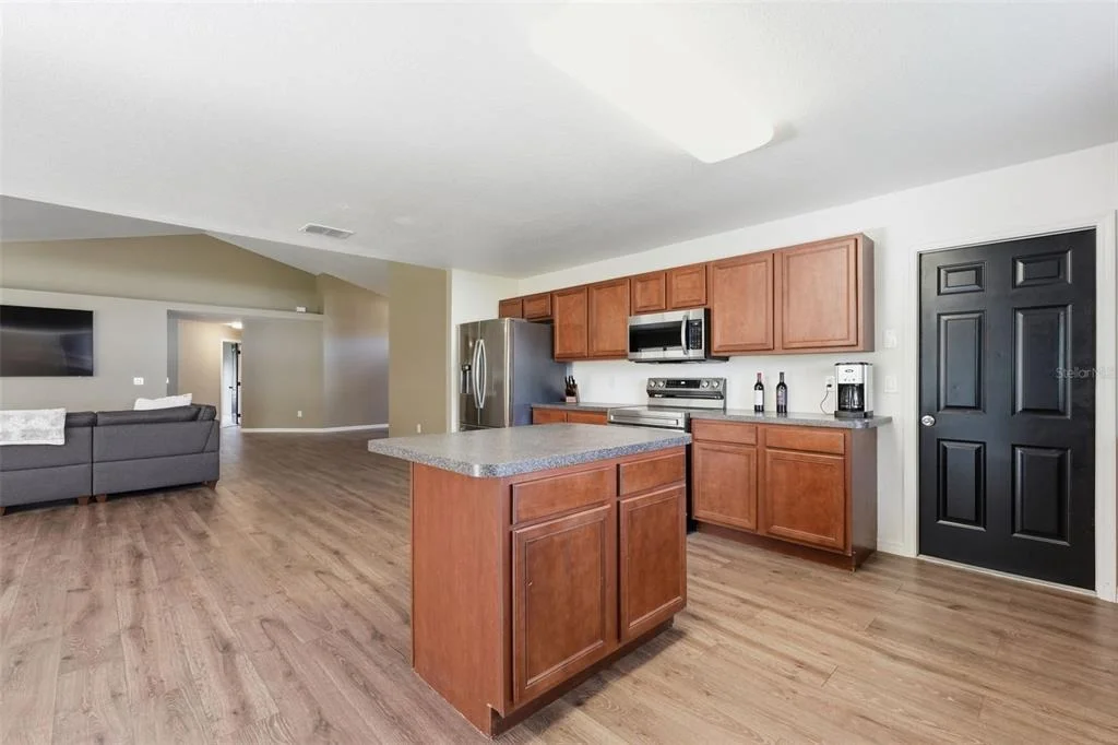Photo of 42 SUNRISE DRIVE