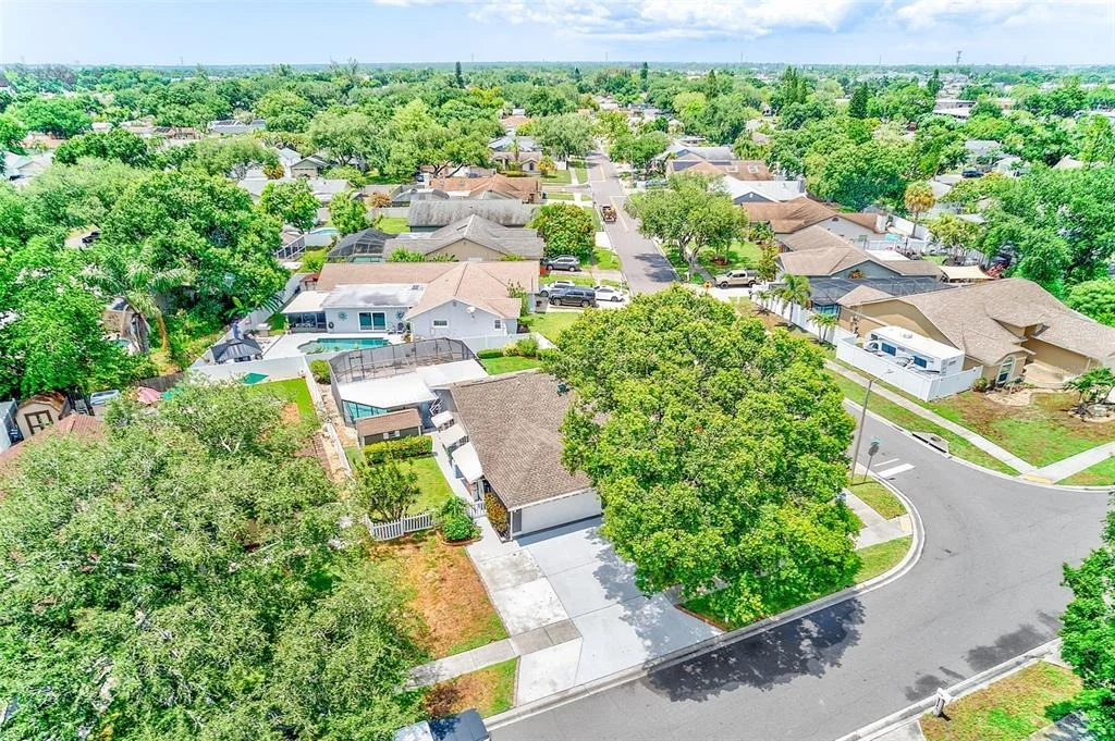 Photo of 7969 SOMERSET DRIVE