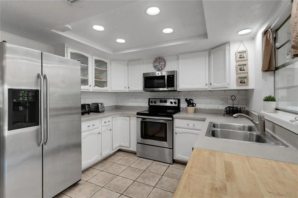Photo of 979 KIMBALL ROAD