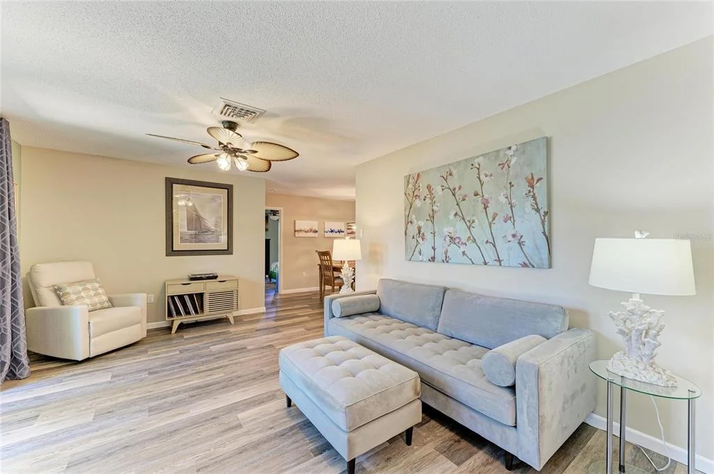 Photo of 1184 KENISCO ROAD