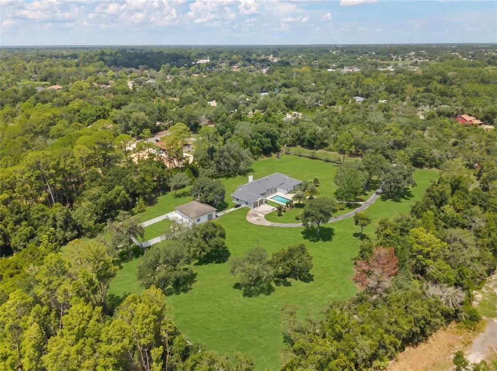 Photo of 1 CUNNINGHAM LANE