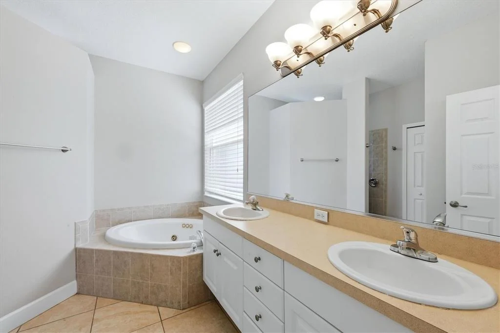Photo of 5270 LEVI LANE