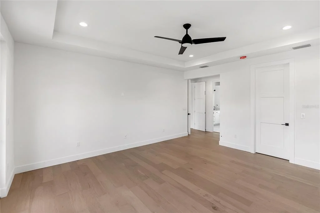 Photo of 569 BAYVIEW DRIVE