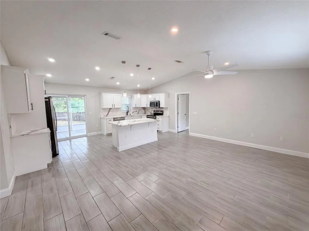 Photo of 8165 RIDGE ROAD