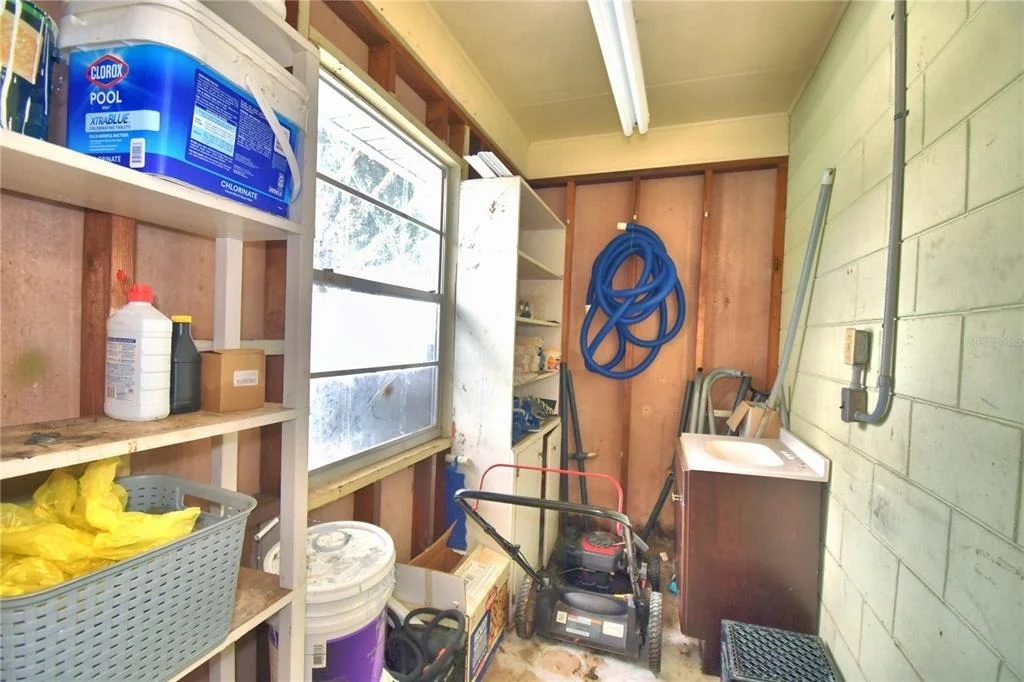 Photo of 153 BROWNING CIR