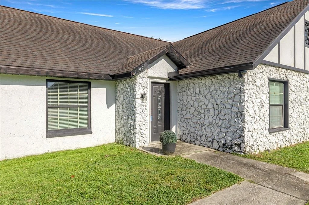 Photo of 1166 SE 44TH AVENUE
