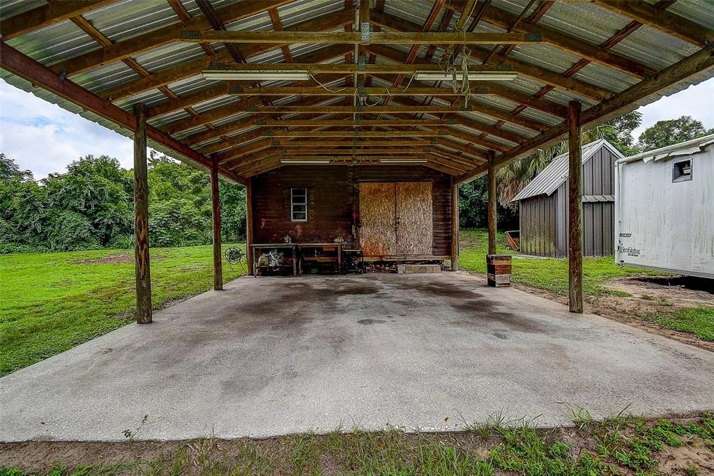 Photo of 11700 VALLEY ROAD