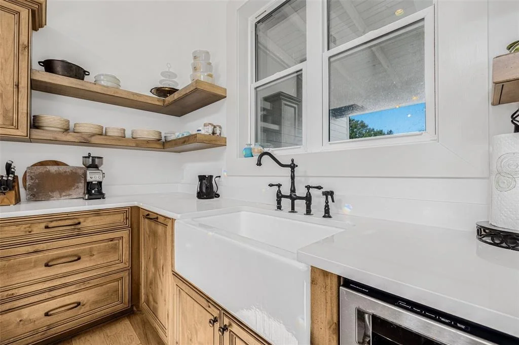 Photo of 8843 KENTON ROAD