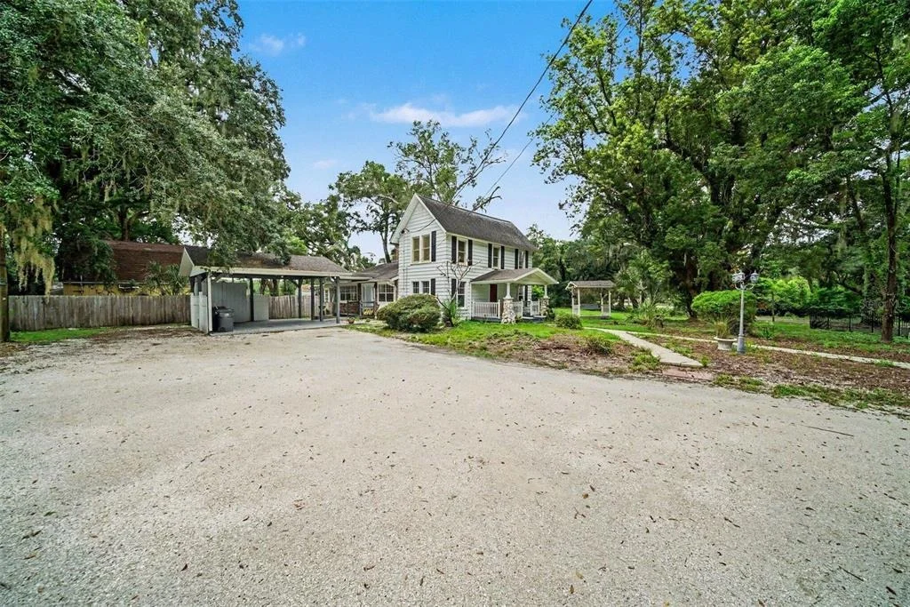 Photo of 1509 W WINDHORST ROAD