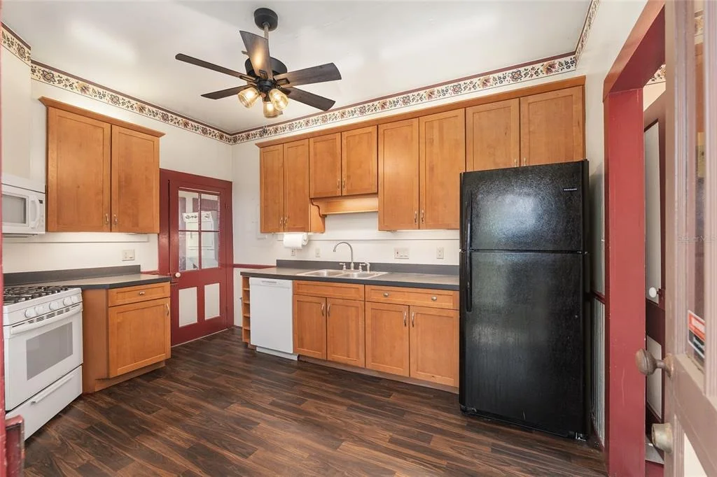 Photo of 306 NE 3RD STREET