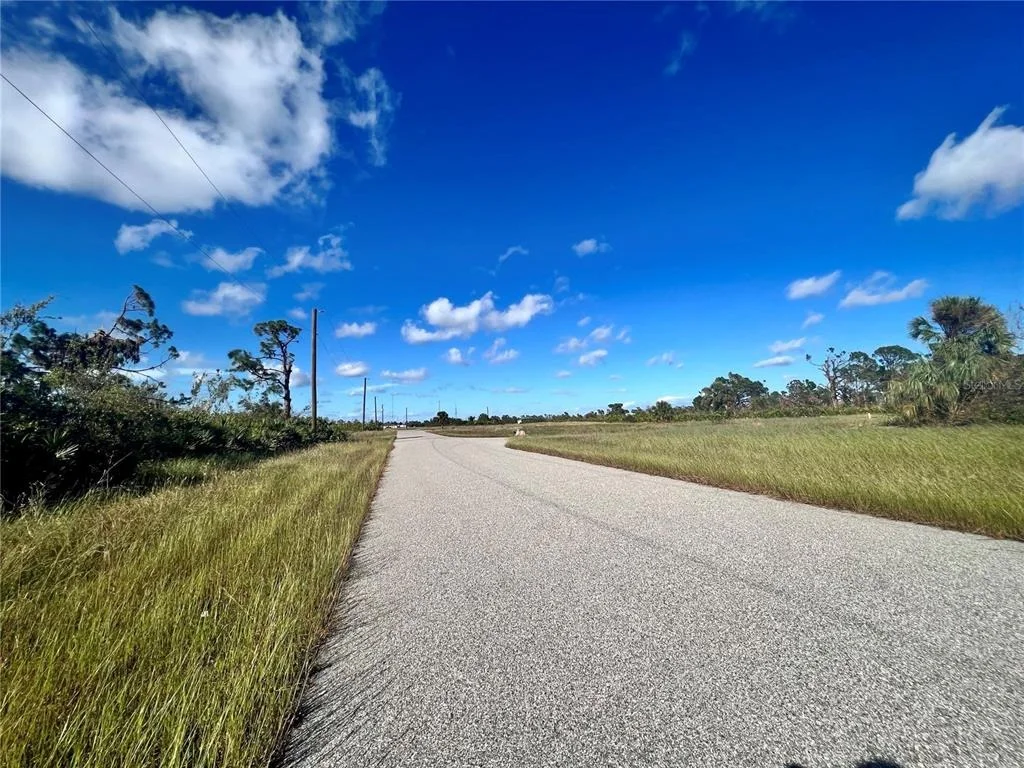 Photo of 4 WINDWARD LANE