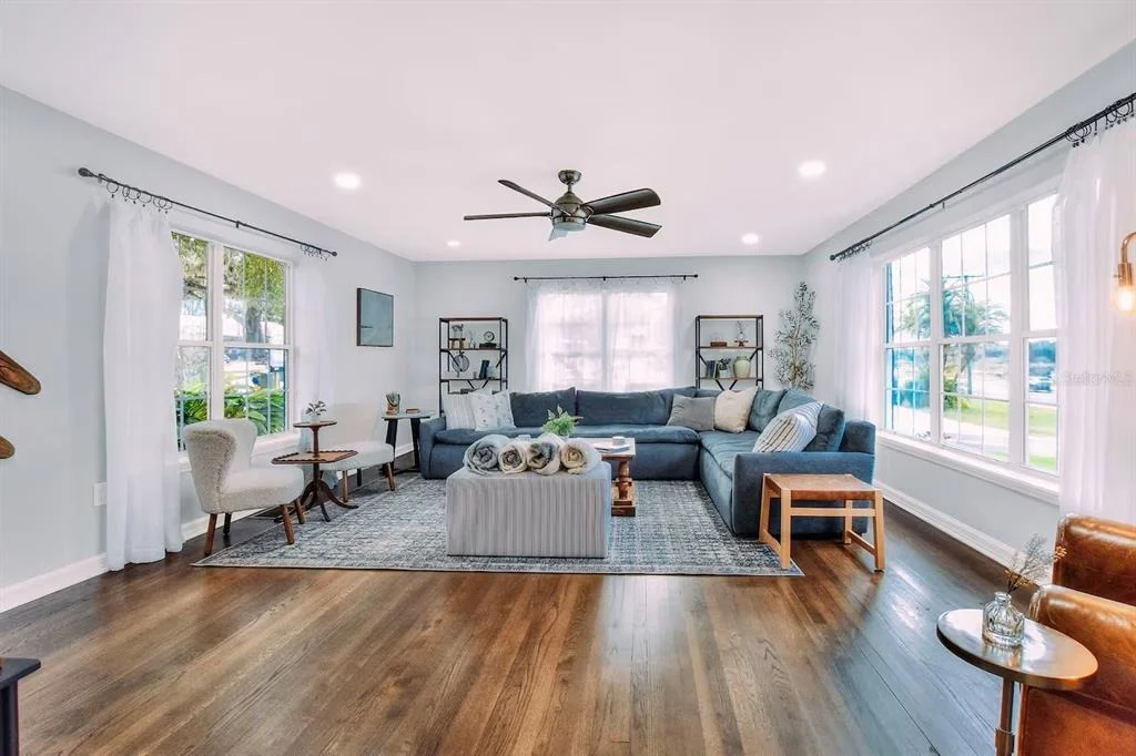 Photo of 1302 LAKE ELBERT DR SE