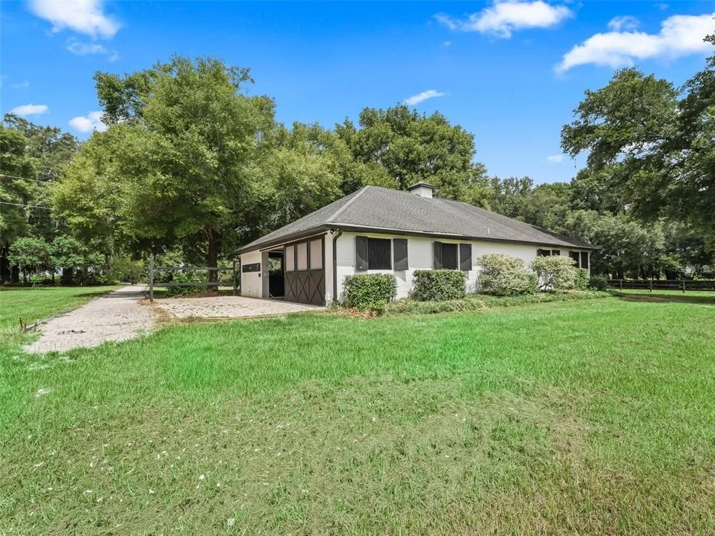 Photo of 6975 NW HIGHWAY 225A