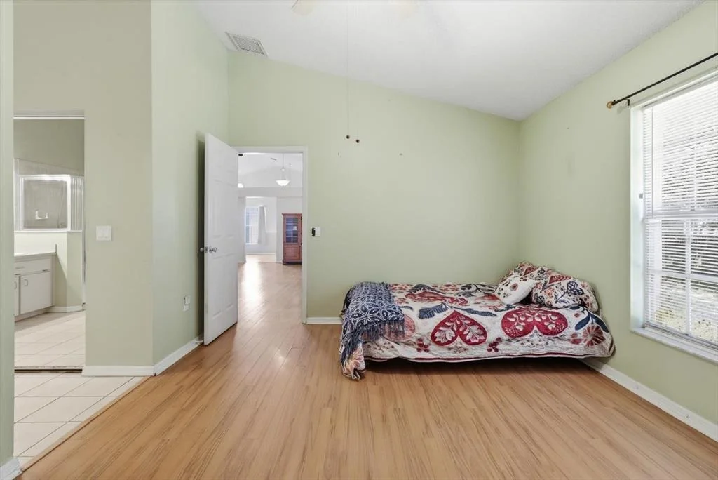 Photo of 10417 ASHVIEW LANE
