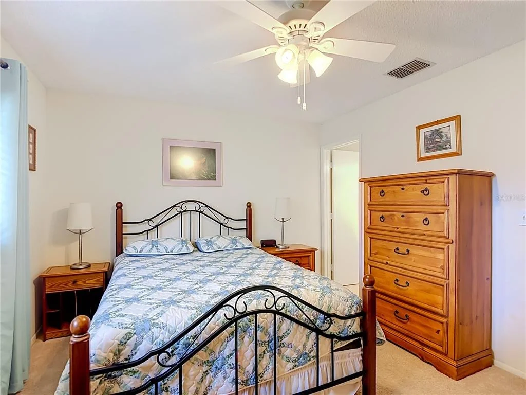 Photo of Unit 35C at 2546 OAKLEAF LANE