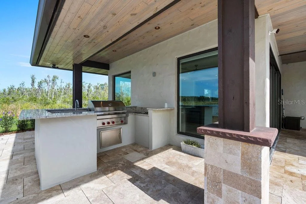 Photo of 9226 CHARLES E LIMPUS ROAD