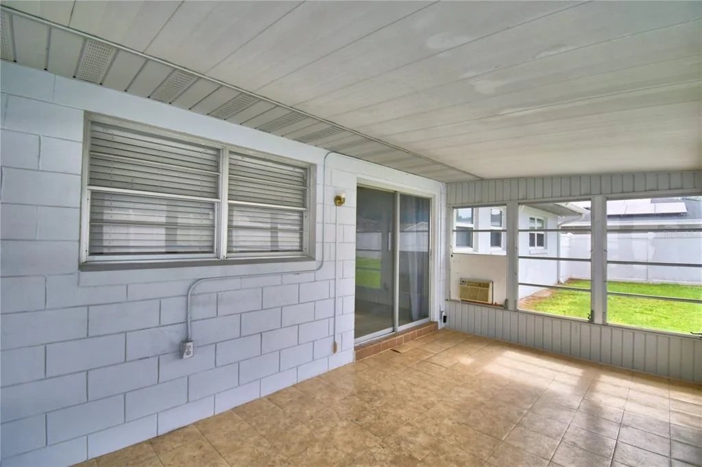Photo of 153 BROWNING CIR