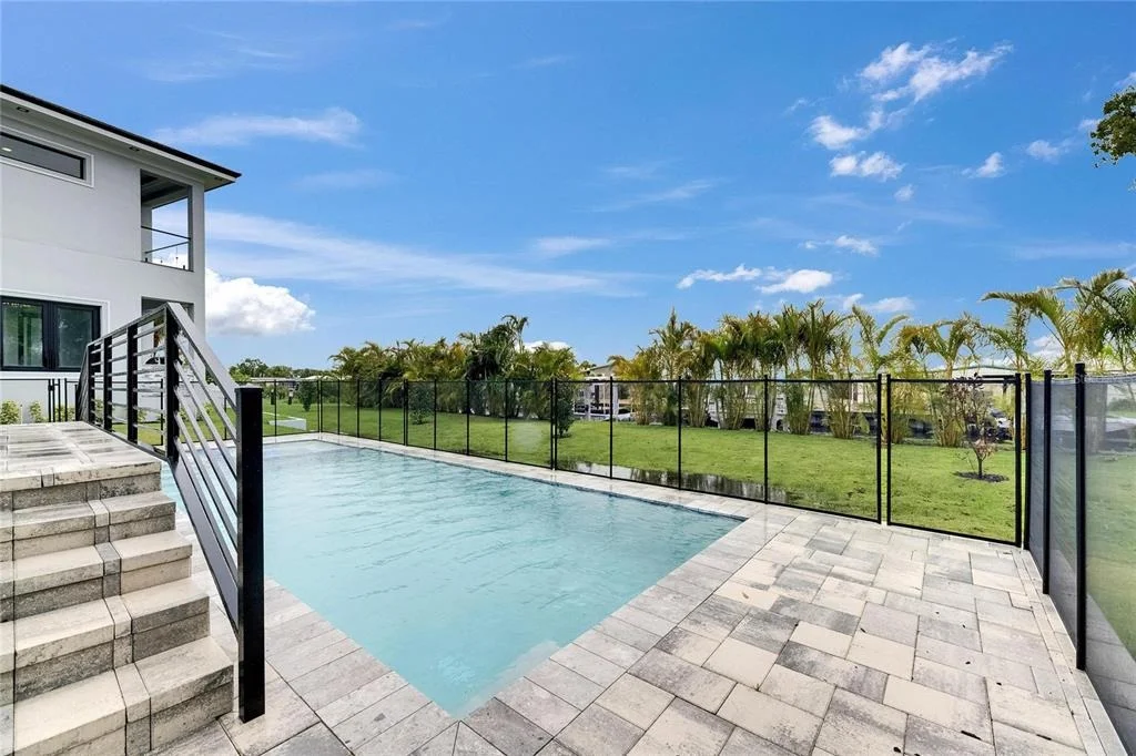 Photo of 6528 SIMONE SHORES CIRCLE