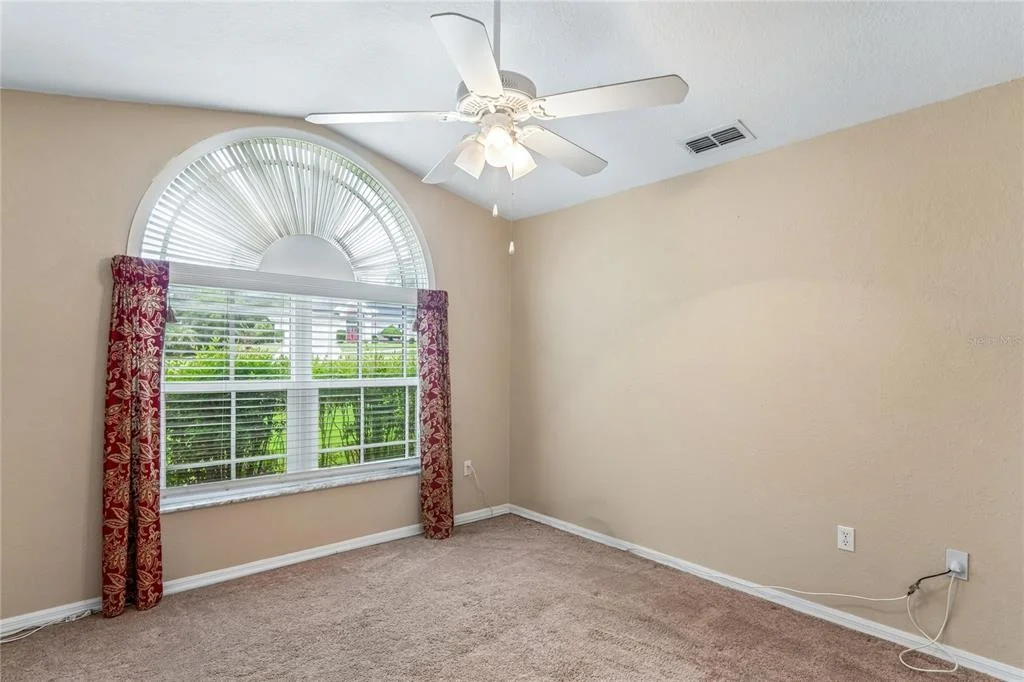 Photo of 14433 LINDEN DRIVE